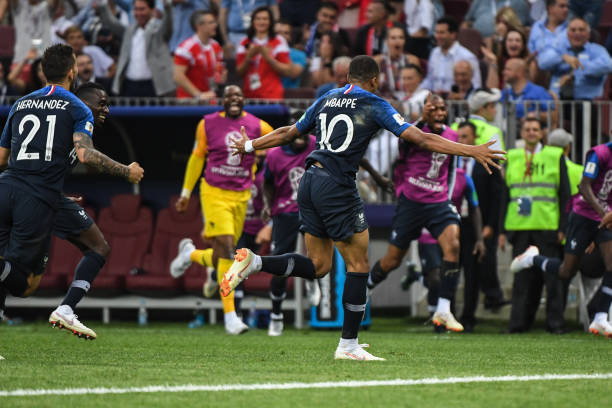 色逐漸退出 色逐漸退出